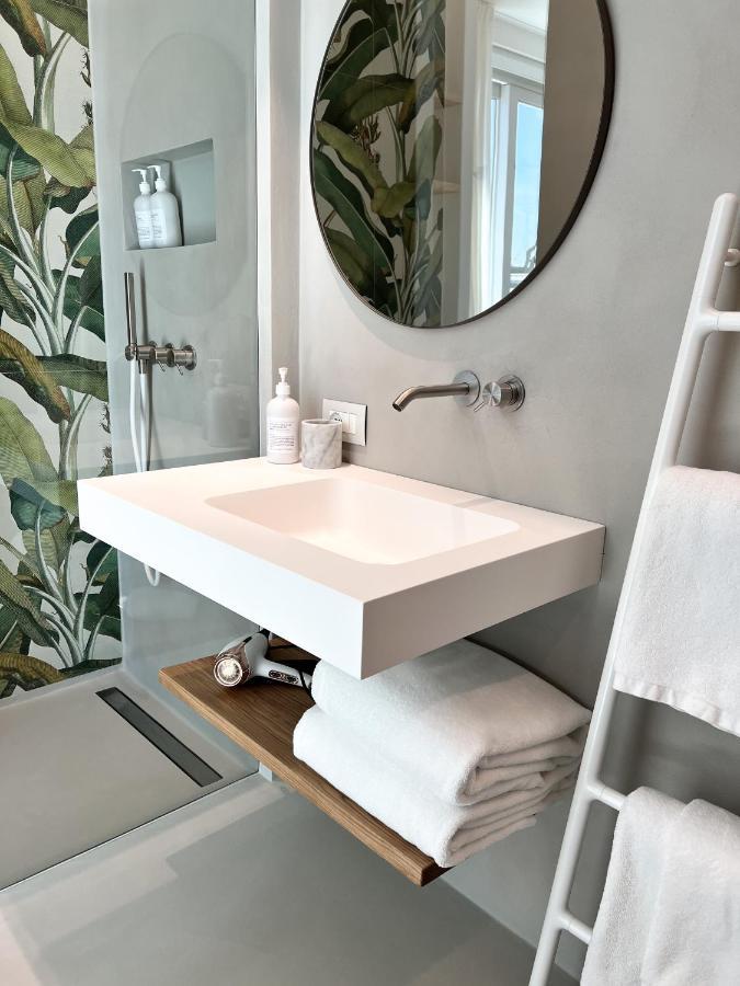 Cinziahome Boutique B&B ลิโดดิแฟร์โม ภายนอก รูปภาพ